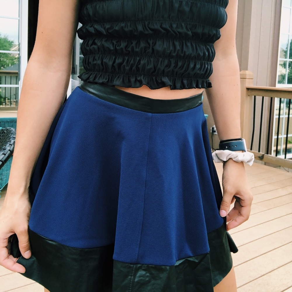 Aeropostale Blue and Black Skirt